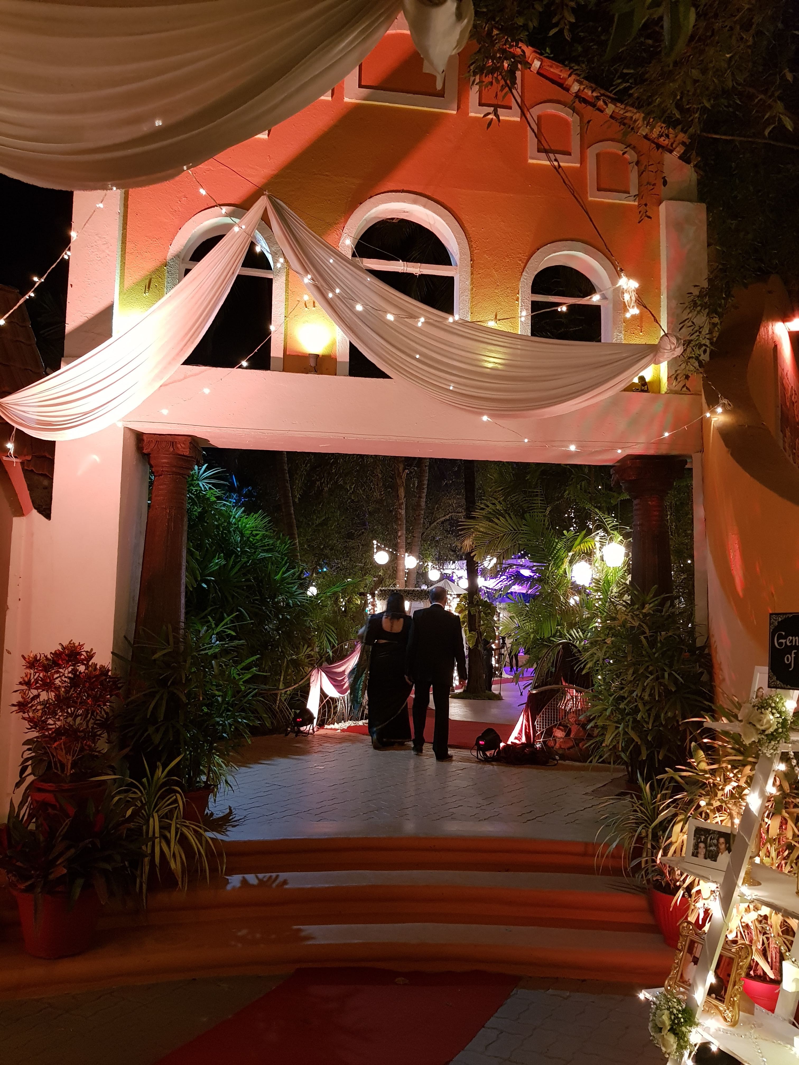 Coco Loco Lawns, Panaji — photo 9